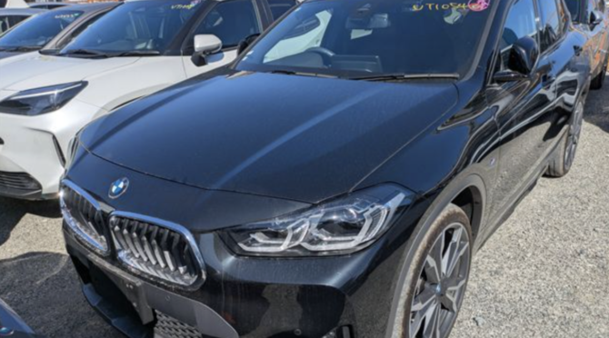 BMW X2