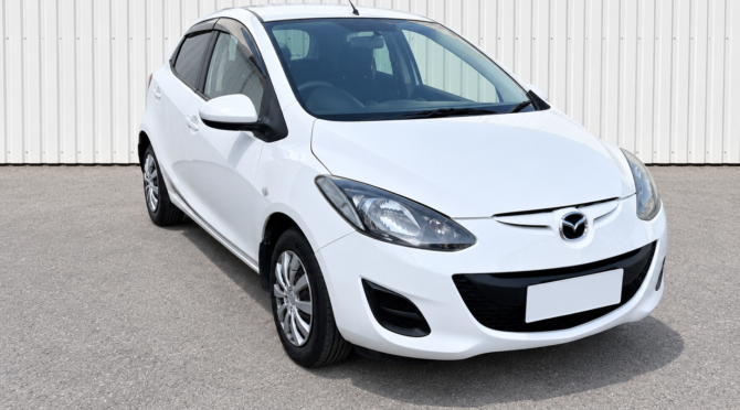 MAZDA Demio