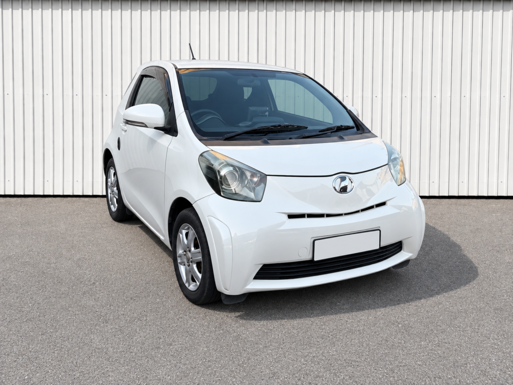 Toyota iQ 2010 automatic petrol - photo 1