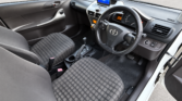 Toyota iQ 2010 automatic petrol - photo 3